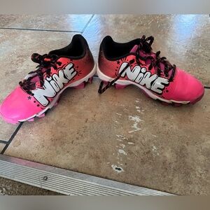 Nike Kids Pink and Black baseball cleats